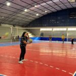 Promovendo bem-estar físico e mental aos idosos, vôlei adaptado inicia atividades em Morro da Fumaça