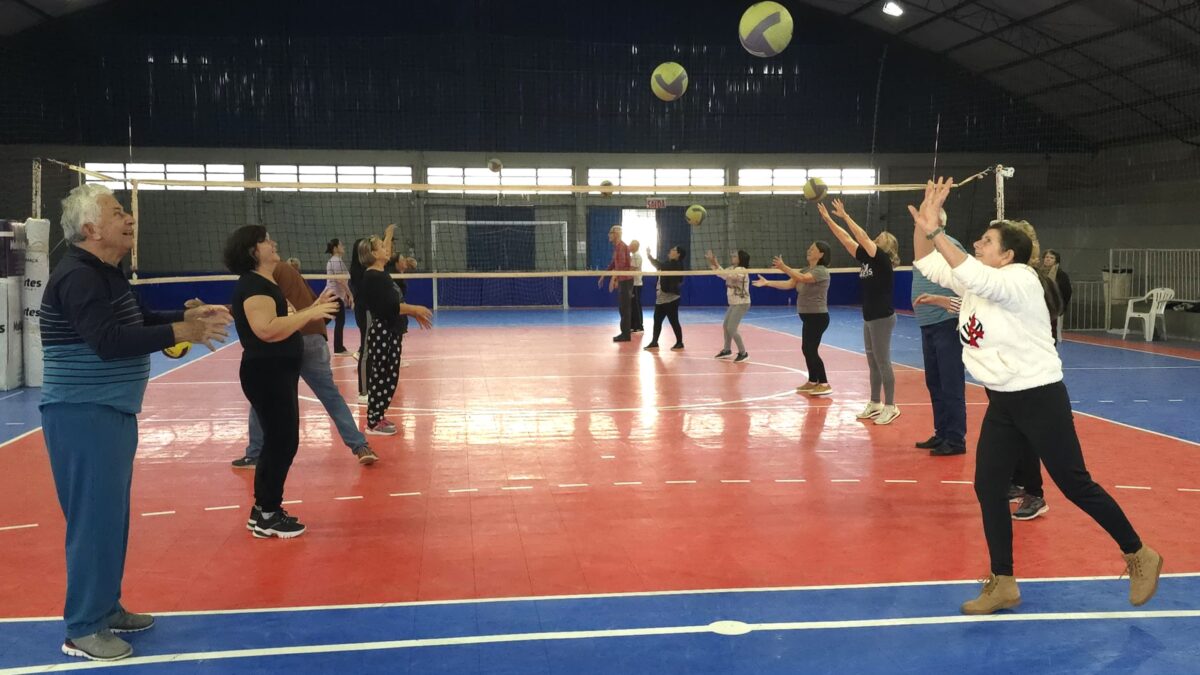 Com grande adesão, vôlei fumacense para a terceira idade terá nova turma