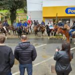 1º Chimarrão e Tradição encanta público com homenagens à cultura gaúcha e inauguração de monumento aos tropeiros