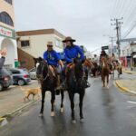 1º Chimarrão e Tradição encanta público com homenagens à cultura gaúcha e inauguração de monumento aos tropeiros