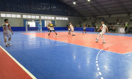 Semifinais do Campeonato Municipal de Futsal movimentam Morro da Fumaça neste sábado