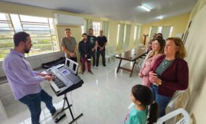 Linha Torrens realiza primeiro encontro para formação do Coral Monte Carmelo
