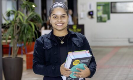 Universidade Gratuita: há dois anos transformando vidas e construindo futuros por meio da educação