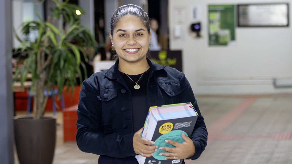 Universidade Gratuita: há dois anos transformando vidas e construindo futuros por meio da educação