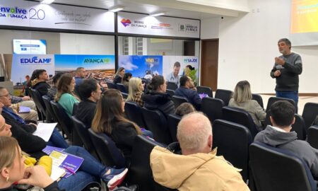 Sala do Empreendedor: Palestra sobre planejamento e gestão reúne empresários de Morro da Fumaça