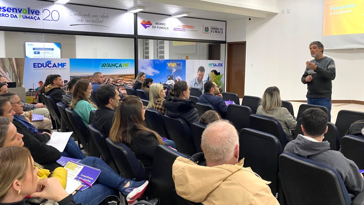 Sala do Empreendedor: Palestra sobre planejamento e gestão reúne empresários de Morro da Fumaça