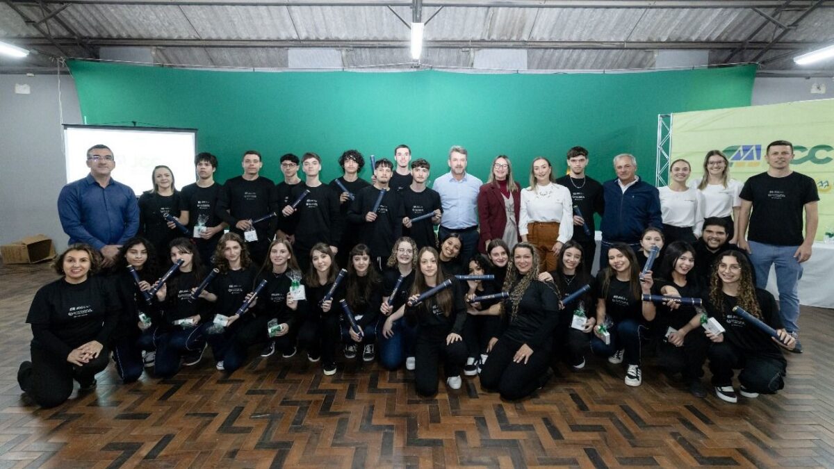 Cermoful Energia realiza formatura da 3ª edição do Programa Jovens Cooperativistas