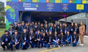 Aprendendo sobre empreendedorismo, alunos de Morro da Fumaça participam de evento sobre inovação em Florianópolis