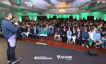 Sicoob Credija promove 7º Encontro de Empresários com palestra de Eugênio Mussak