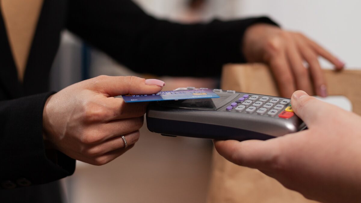 Palestra sobre fidelização de clientes e gestão de vendas acontece nesta terça-feira em Morro da Fumaça