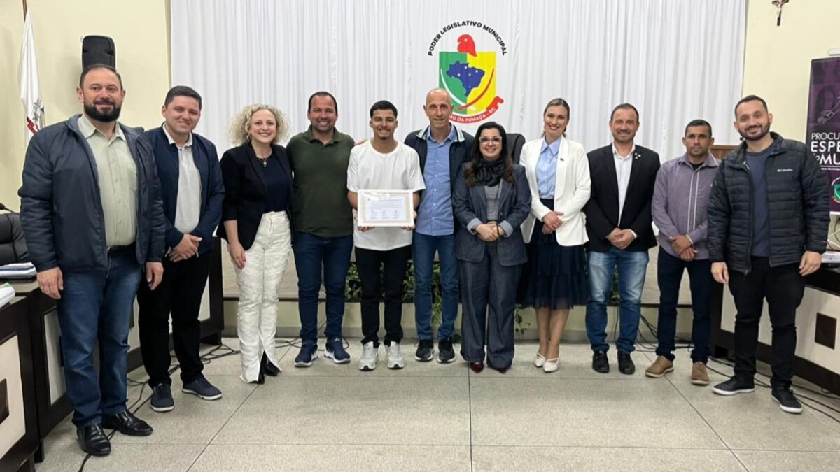 Kauã Vieira recebe Moção de Aplauso da Câmara de Morro da Fumaça por título nacional no motocross