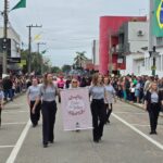 Celebrando Dia da Pátria, Desfile Cívico de 7 de Setembro reúne milhares de pessoas em Morro da Fumaça