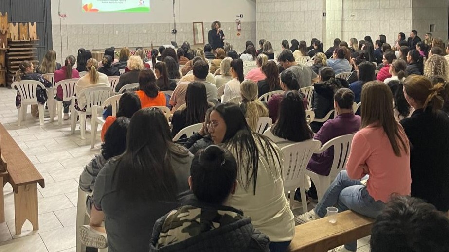 Formação Pedagógica em Morro da Fumaça debate educação para relações étnico-raciais e combate ao racismo