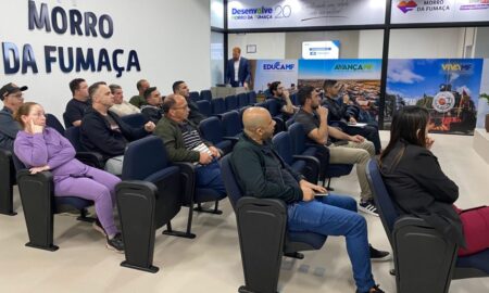 Sala do Empreendedor promove capacitação para fomentar participação de empreendedores fumacenses em compras públicas