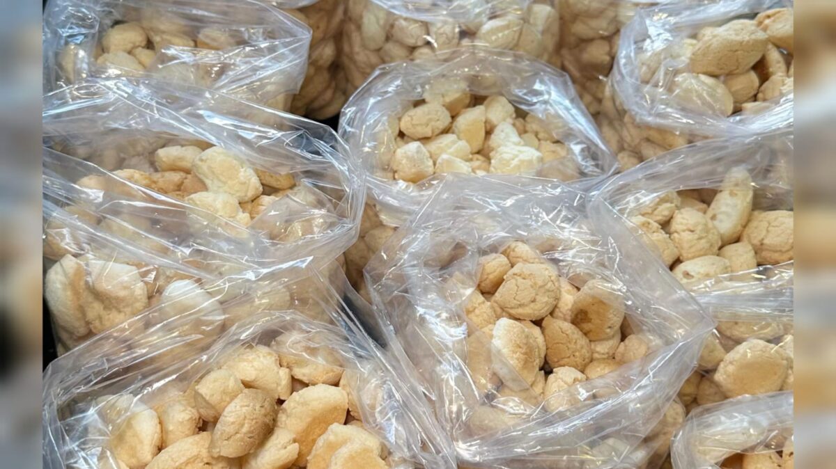 Associação Berço de Jesus promove venda de quitutes para comprar sede própria
