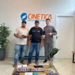 Cinética Materiais Elétricos comemora sucesso dos primeiros dias em novo endereço 3 Cinética Materiais Elétricos comemora sucesso dos primeiros dias em novo endereço