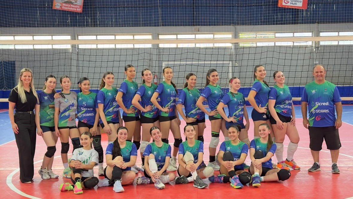 Equipe sub-15 FME/Voa Vôlei de Morro da Fumaça disputa a Taça Paraná 2025, maior torneio de base do país 1 Equipe sub-15 FME/Voa Vôlei de Morro da Fumaça disputa a Taça Paraná 2025, maior torneio de base do país