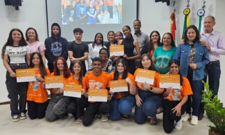 Jovens celebram formatura do projeto Geração Empreendedora em Morro da Fumaça