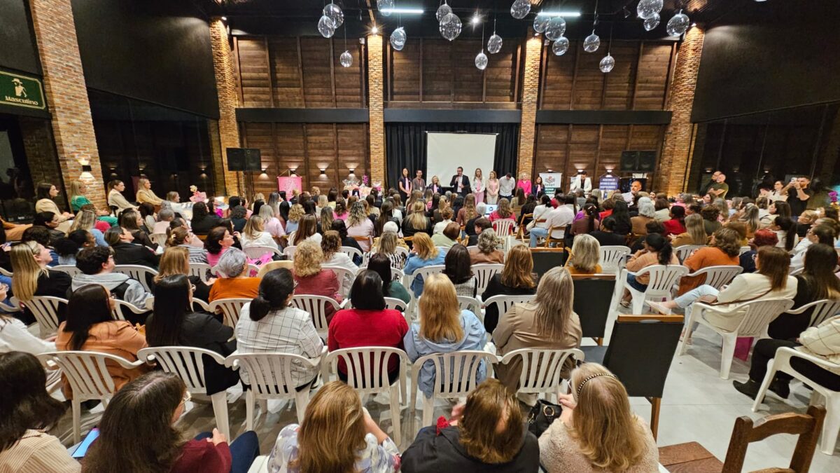 Com mais de 250 participantes, fumacenses celebram saúde e autocuidado em Encontro Rosa