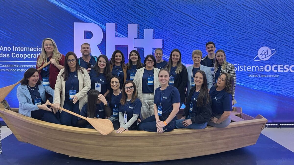 Cermoful participa de encontro catarinense em Recursos Humanos para cooperativas