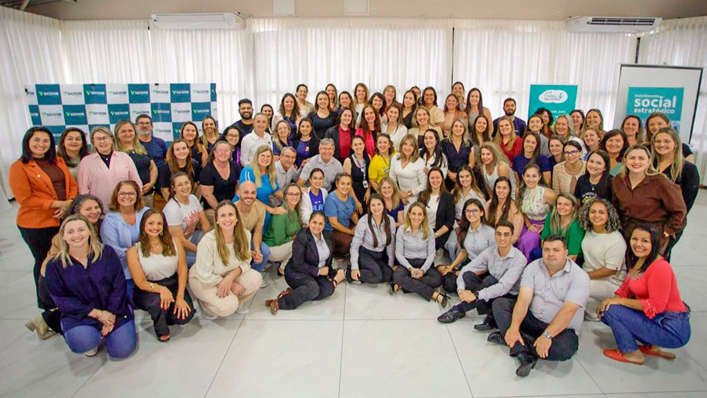 Sicoob Credija encerra ano com celebração e fortalecimento da parceria cooperativa-escola