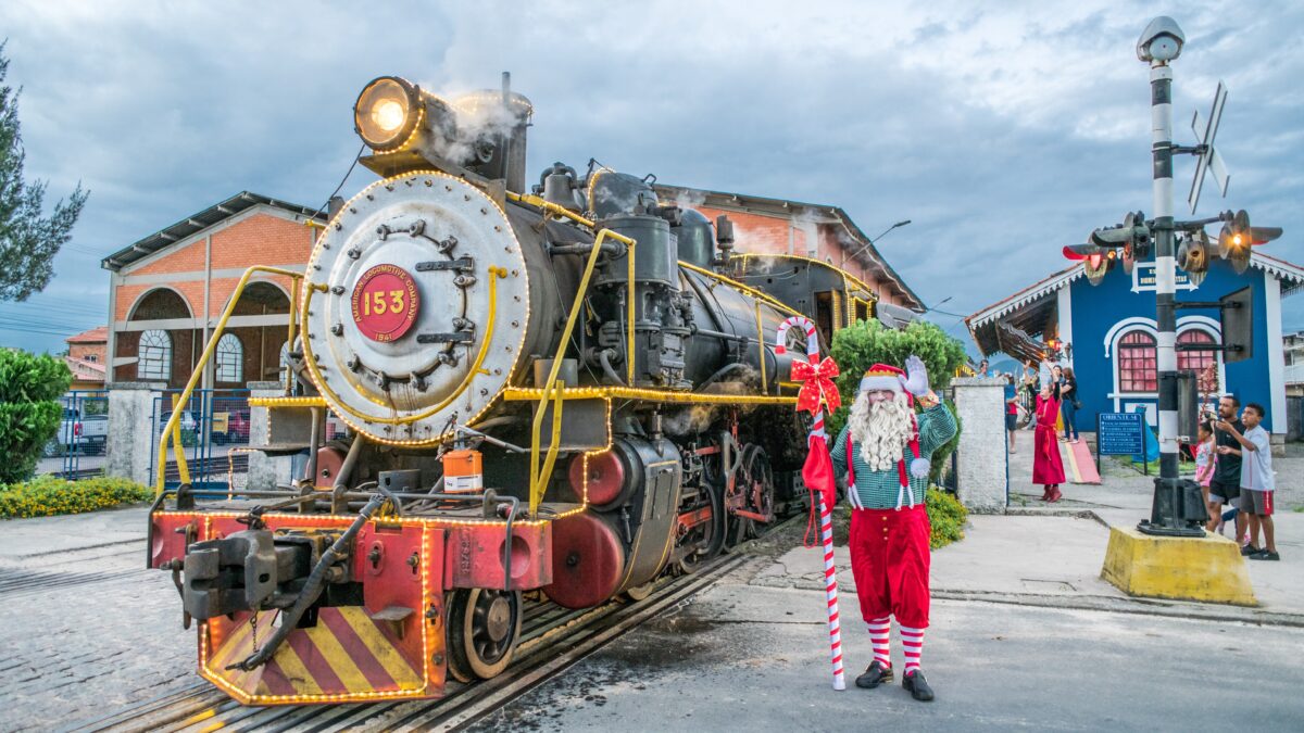 Chegada do Expresso de Natal promete emoção e magia na abertura da programação natalina de Morro da Fumaça