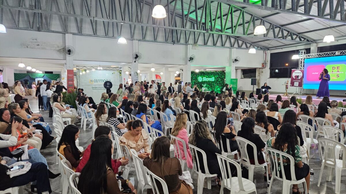 Evento “Elas! Florescer, Conectar e Transformar” reúne empreendedoras e marca noite de sucesso em Morro da Fumaça