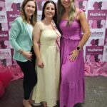 Evento “Elas! Florescer, Conectar e Transformar” reúne empreendedoras e marca noite de sucesso em Morro da Fumaça 17 Evento “Elas! Florescer, Conectar e Transformar” reúne empreendedoras e marca noite de sucesso em Morro da Fumaça