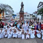 Catequizandos da Paróquia São Roque encenam “Festa no Céu” em homenagem ao Dia de Todos os Santos 2 Catequizandos da Paróquia São Roque encenam “Festa no Céu” em homenagem ao Dia de Todos os Santos