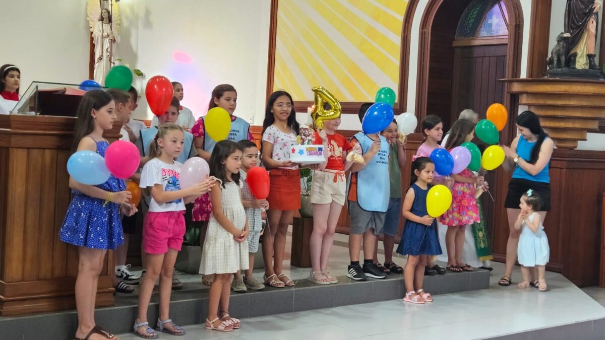 Quatro anos de Missa com as Crianças marcam tarde especial na Igreja Matriz São Roque