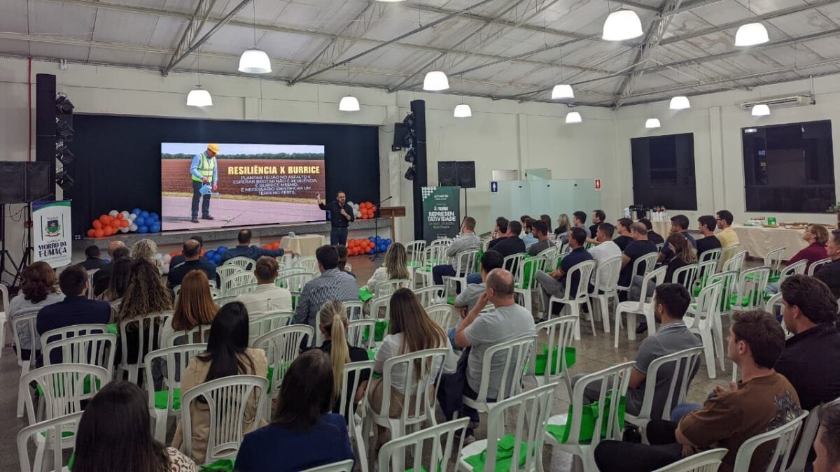 Fortalecendo o empreendedorismo fumacense, palestra aborda inteligência empresarial e estratégia nos negócios