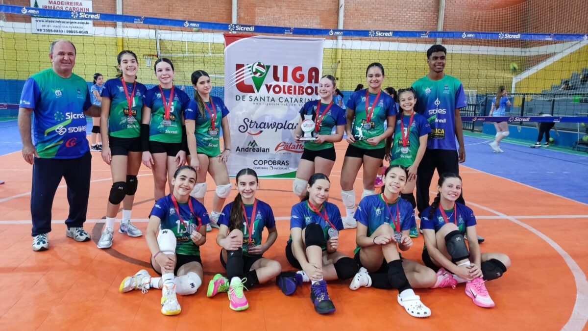 Equipe sub-14 FME/Voa Vôlei é vice-campeã da série Platina da Liga Voleibol de SC