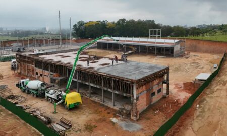 Cermoful conclui concretagem da última laje da nova sede administrativa