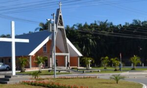 Igreja Santíssima Trindade celebra revitalização e dedicação a Frei Galvão em Linha Cabral
