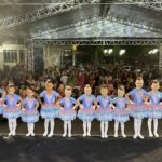 Apresentações artísticas e musicais encantam público no segundo fim de semana da Vila Natalina fumacense