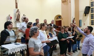 Coral Monte Carmelo participará da Festa em honra a Nossa Senhora do Carmo