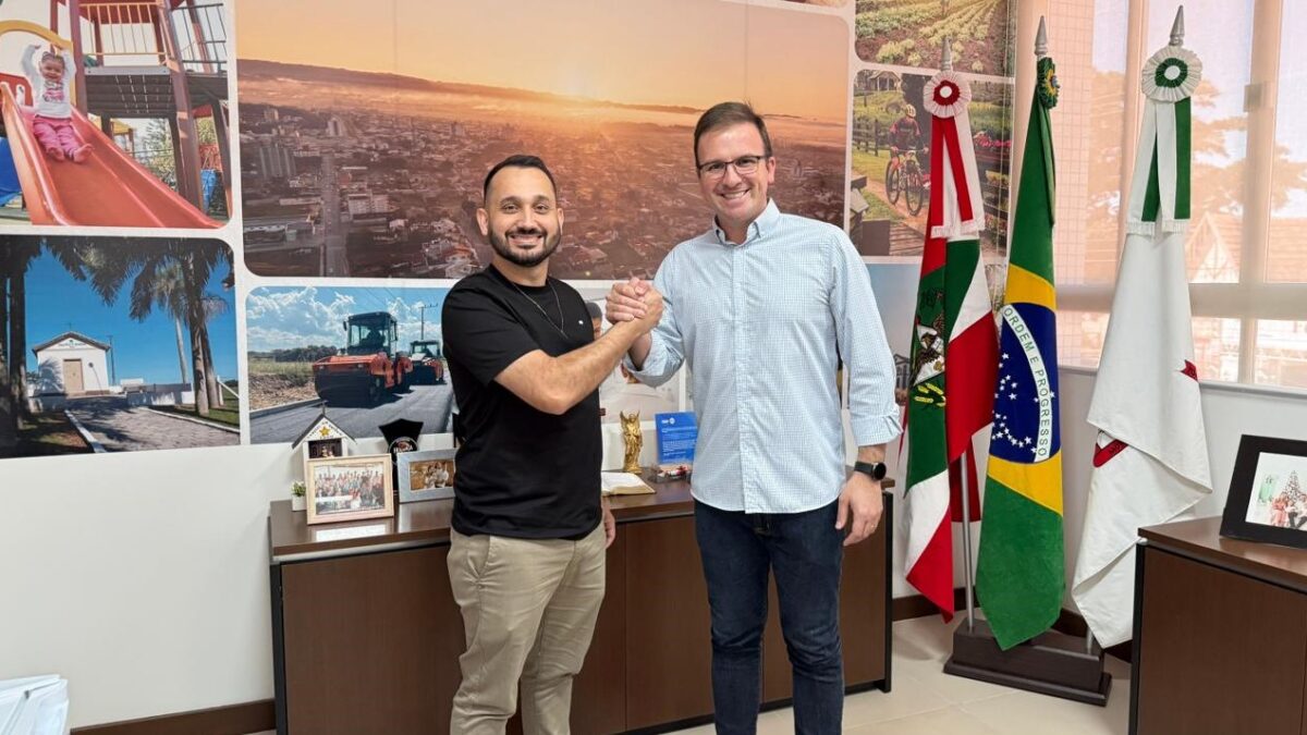 Eduardo Guollo destaca construção política e cumprimento de acordo em eleição da Câmara