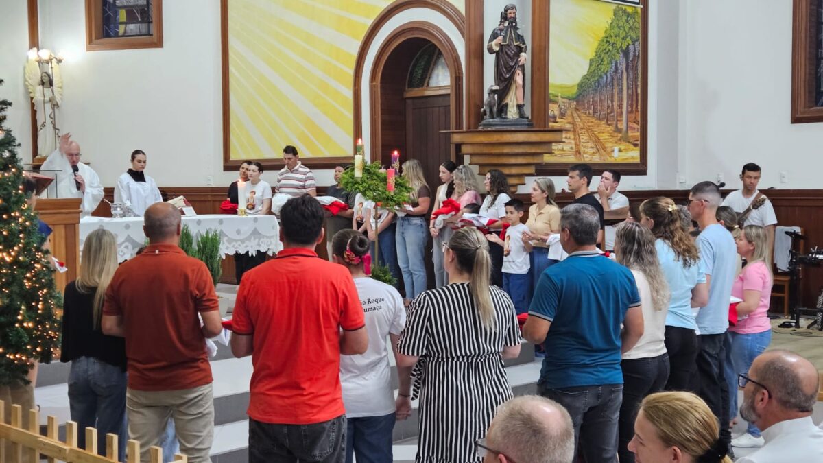 Missa de Envio marca compromisso de acólitos e coroinhas na Igreja Matriz São Roque