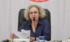 Lei municipal fortalece proteção aos idosos contra golpes digitais em Morro da Fumaça