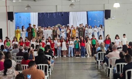 Encenação do nascimento de Jesus marca o Natal da Catequese