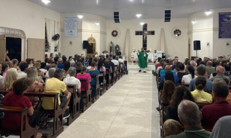 Festa em honra a Nossa Senhora do Perpétuo Socorro começa com grande participação no Balneário Esplanada