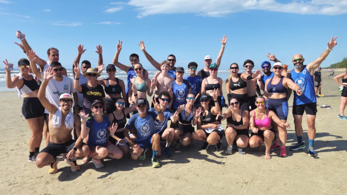 Treinão Solidário reúne mais de 150 atletas no Balneário Esplanada