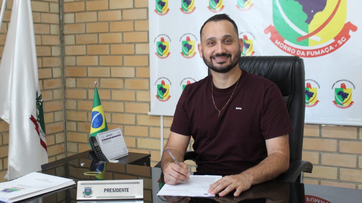 Luciano Formentin Pereira assume segundo mandato como presidente da Câmara de Morro da Fumaça