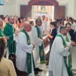 Padre Daniel Zilli toma posse como novo pároco da Paróquia São Roque 7 Padre Daniel Zilli toma posse como novo pároco da Paróquia São Roque