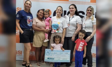 Troco Solidário do Giassi Supermercados é entregue ao Profas