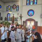 Semana Santa inicia com missa e bênção de Ramos na Paróquia São Roque
