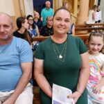 Candidatas a rainha e princesas mirins são apresentadas durante novena em Linha Torrens 4 Candidatas a rainha e princesas mirins são apresentadas durante novena em Linha Torrens