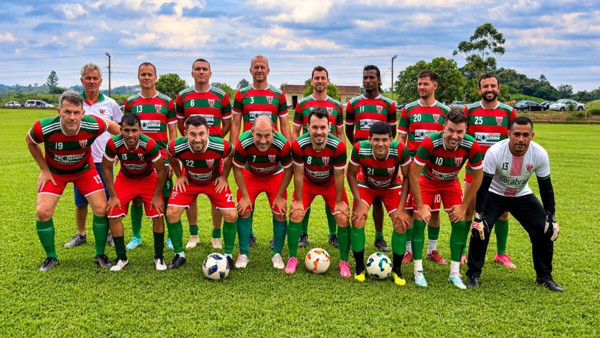 Master Rui Barbosa brilha fora de casa e aplica goleada histórica em Lauro Müller