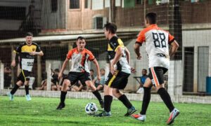 Copa Cermoful de Futebol Suíço começa com vitórias de Ressaca/Novak e Smoke City