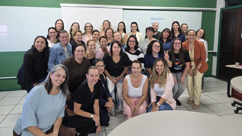 PPGSCol e Grupo de Pesquisa ViDaS lideram iniciativa regional para qualificar atendimento a mulheres em situação de violência